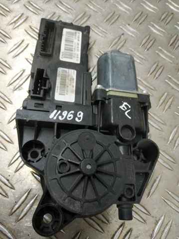 Мотор склопідйомника водійських дверей 807310246R RENAULT
