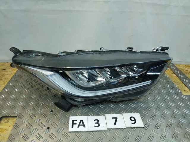 Фара комбінована, передня 81110K0080 TOYOTA
