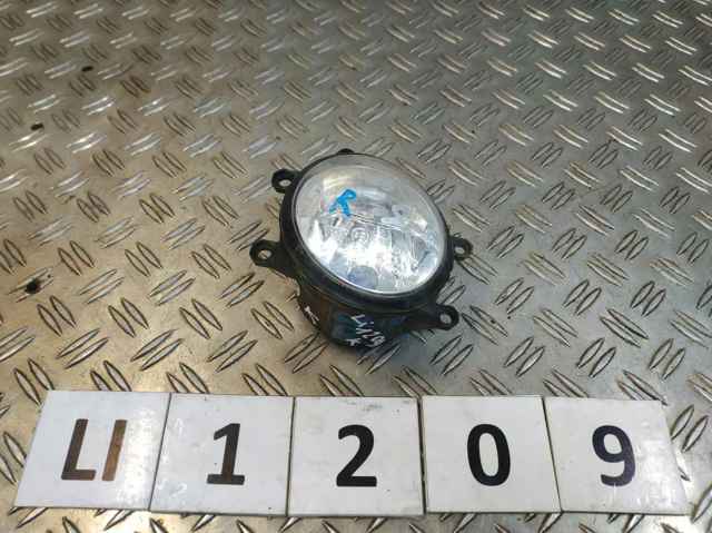 Фара протитуманна, права 812100W060 TOYOTA