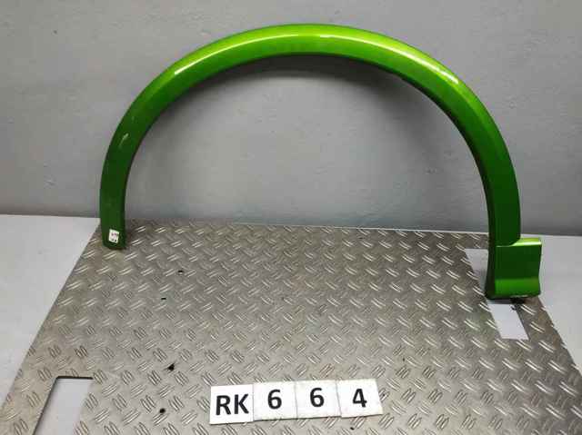 Розширювач переднього крила, лівий 81A853717A VAG