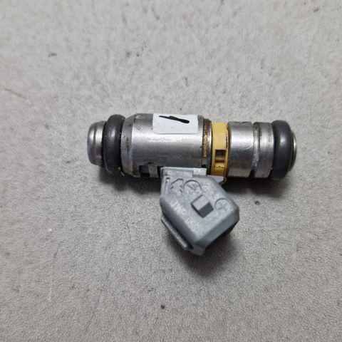 Форсунка паливна 8200058379 RENAULT