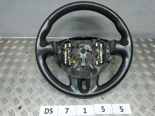 Рульове колесо 8200284545 RENAULT