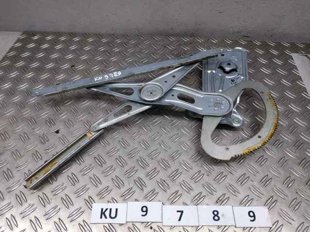 Склопідйомник задніх лівих дверей 827210006R RENAULT