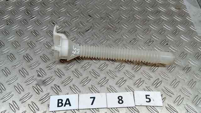 Горловина бачка омивача 8531678020 TOYOTA