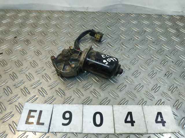 Мотор склоочисника передній 8611008000 SSANG YONG