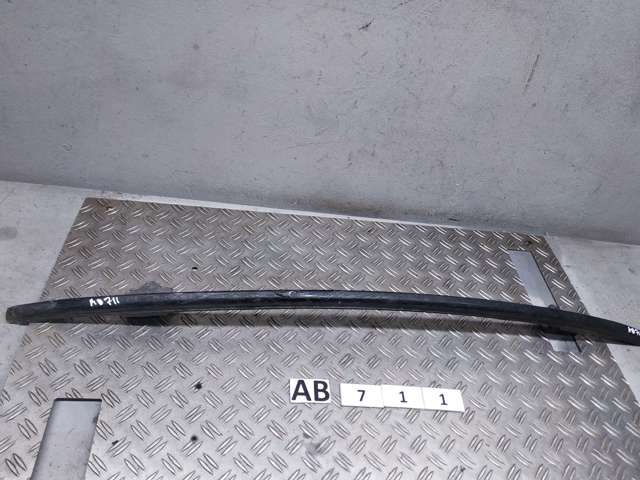 Швелер переднього бампера 86570C1100 HYUNDAI