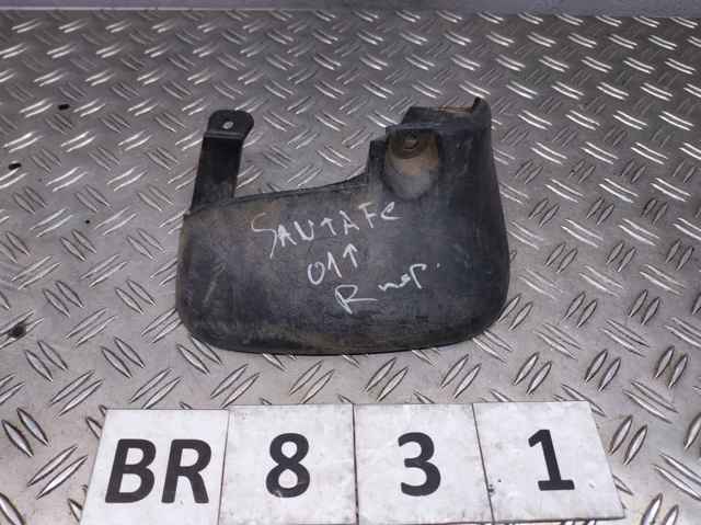 Бризковики передній, правий 8683226960 HYUNDAI