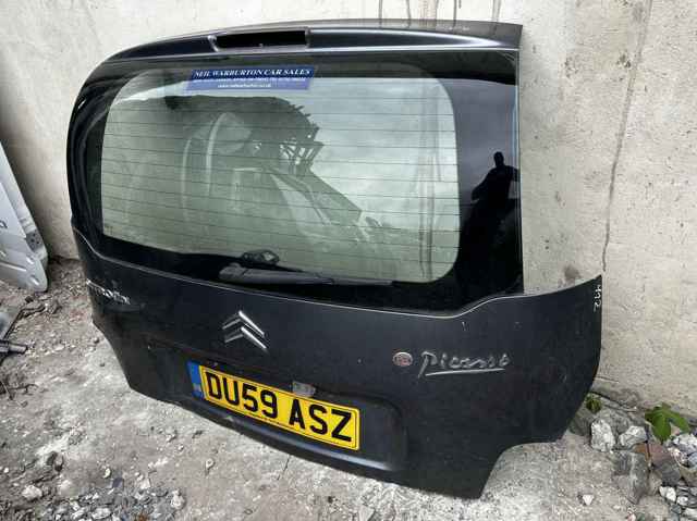 П'яті двері 8701AQ PEUGEOT