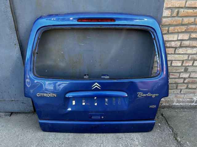 П'яті двері 8701W9 PEUGEOT
