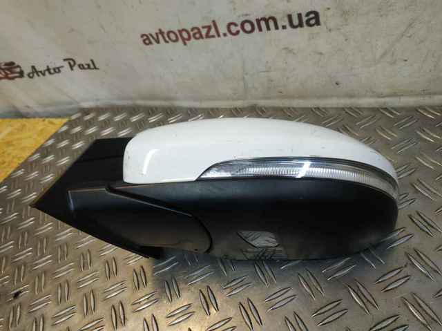 Бічне дзеркало заднього виду ліве 87610D7660 HYUNDAI