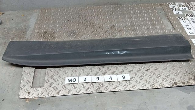 Молдинг передніх правих дверей 877224Z000 HYUNDAI