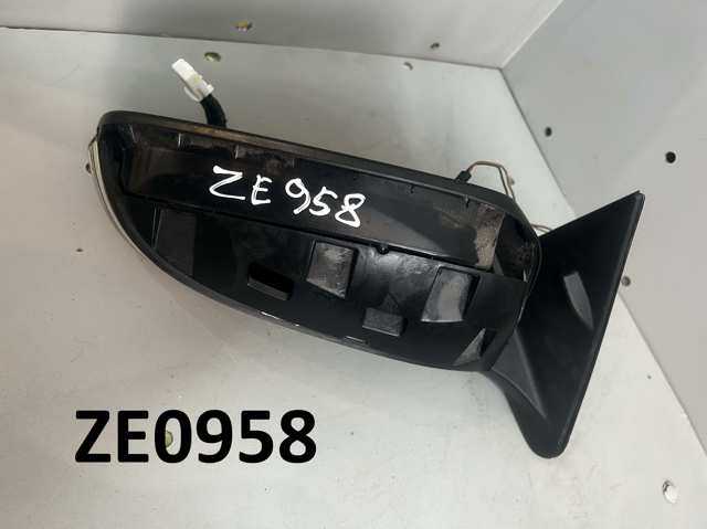Праве бічне дзеркало 879100E173 TOYOTA