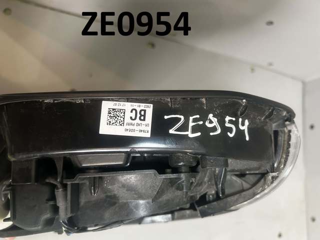 Ліве бічне дзеркало 879400DE40 TOYOTA