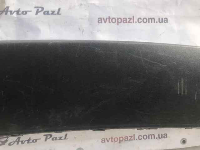 Фартух заднього бампера 8V3807521B VAG