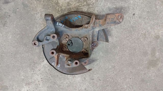 Маточина колеса передня 8V411104AB FORD