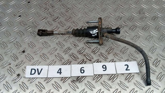 Циліндр зчеплення 90523769 GM