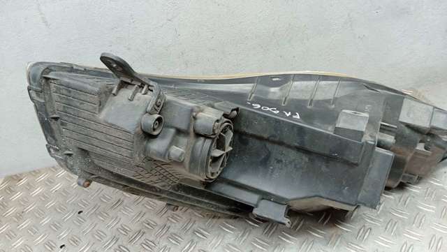 Права блок фара 921021KXXX HYUNDAI