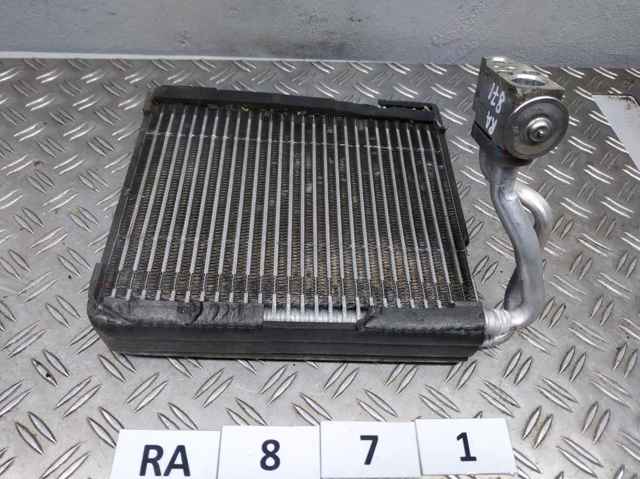 Клапан TRV, кондиціонера 922001HP0C NISSAN