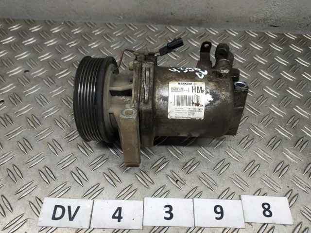 Компресор кліматичної установки 926008367R RENAULT