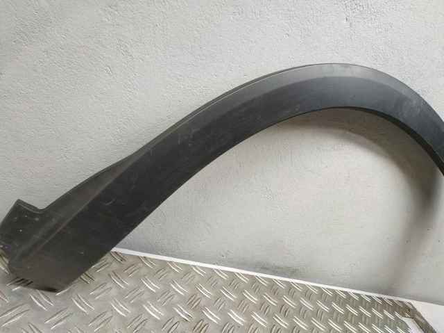 Молдинг арки колеса заднього, лівий 938296UA0A NISSAN