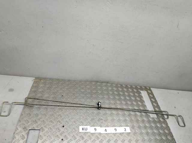 Амортизатор двері багажника 96405840 GM