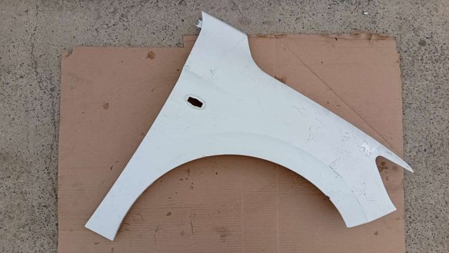 Переднє праве крило 9674790680 PEUGEOT