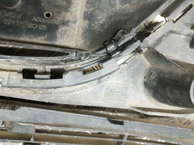 Облицювання радіатора 9676946780 PEUGEOT