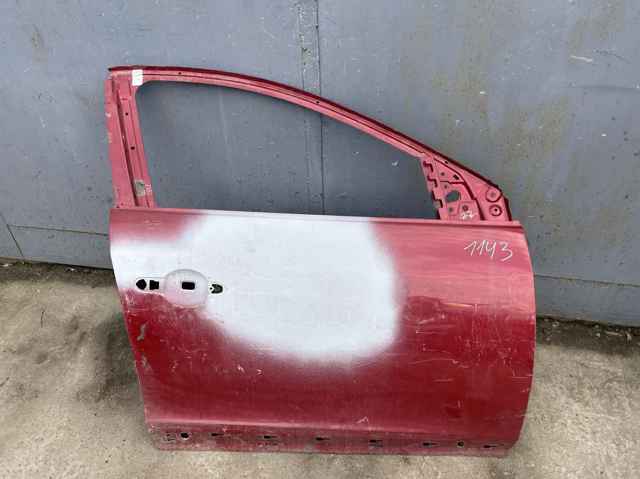Дверка передня права 9677683980 PEUGEOT