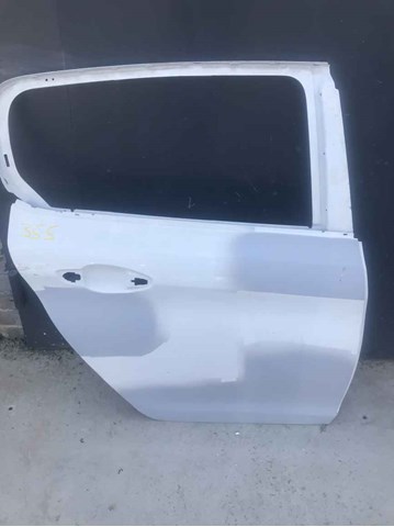 Двері задні в зборі 9802165580 PEUGEOT
