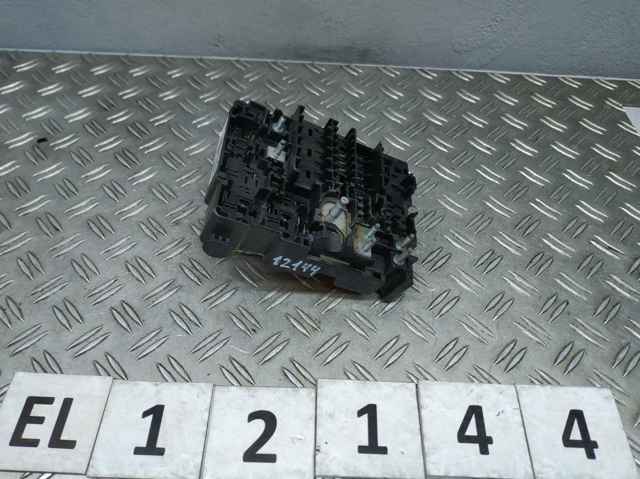 Корпус запобіжників 9804848580 PEUGEOT
