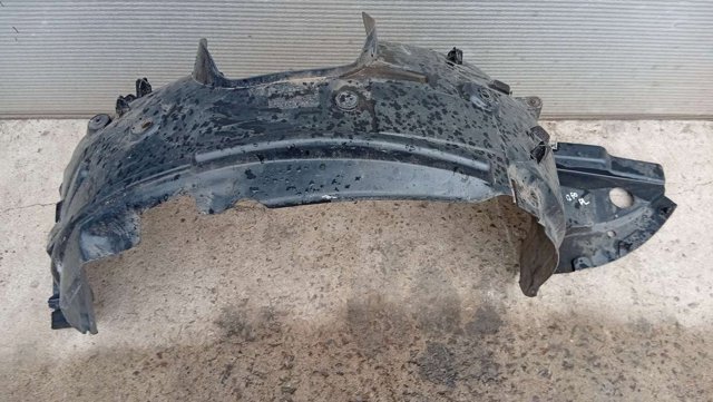 Підкрилок переднього крила, правий 9812150180 PEUGEOT