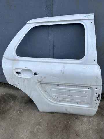 Двері пасажирські задні праві 9821336180 PEUGEOT