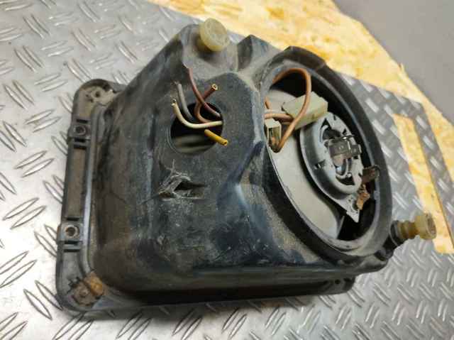 Фара комбінована, передня A0008209261 MERCEDES