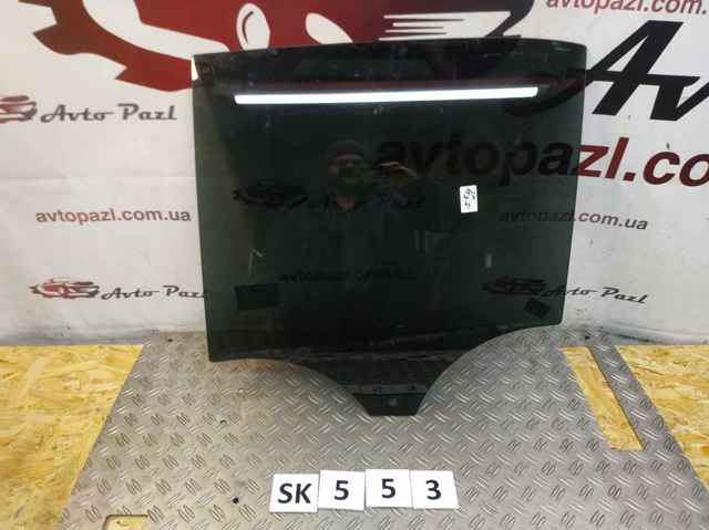 Скло заднє ліве A1677353300 MERCEDES