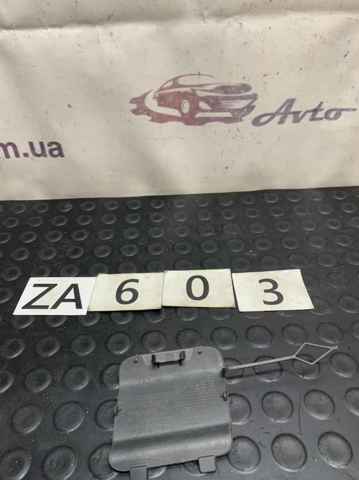 Заглушка бампера буксирувального гака, передня A9108850600 MERCEDES
