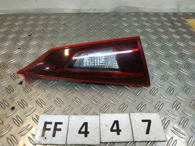 Стоп задній B45A513G0 MAZDA