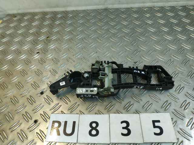 Тримач зовнішньої ручки зсувних дверей правий BK31V266B22AB FORD