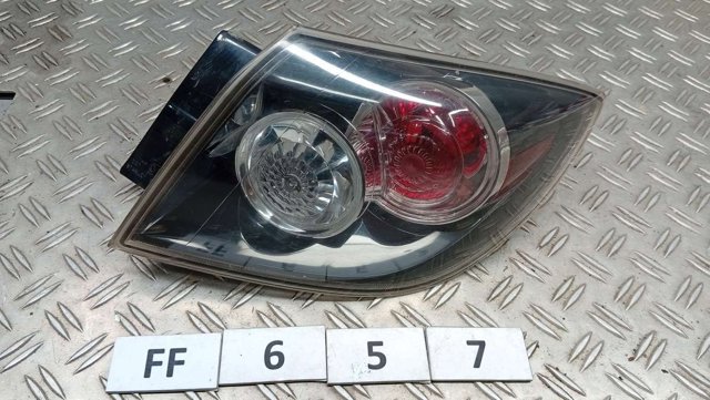 Фара задня права зовнішня BR5S51150B MAZDA