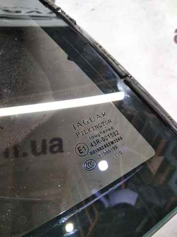Скло-кватирка двері, задній, лівою C2Z25883 JAGUAR
