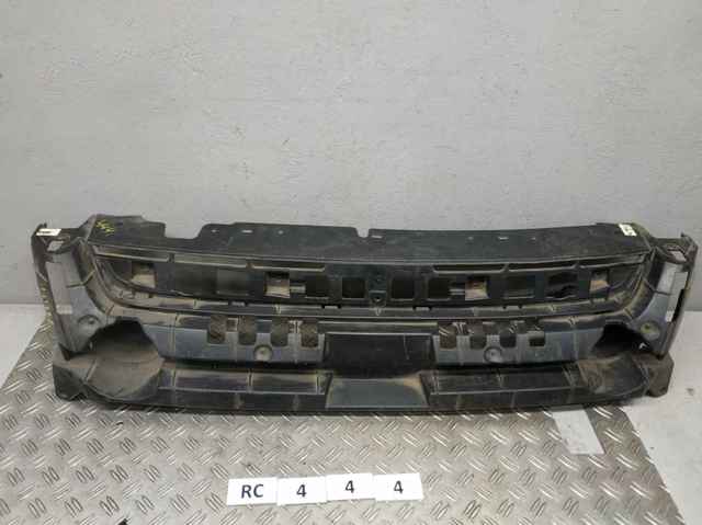 Кронштейн бампера переднього, центральний CV448A164AD FORD