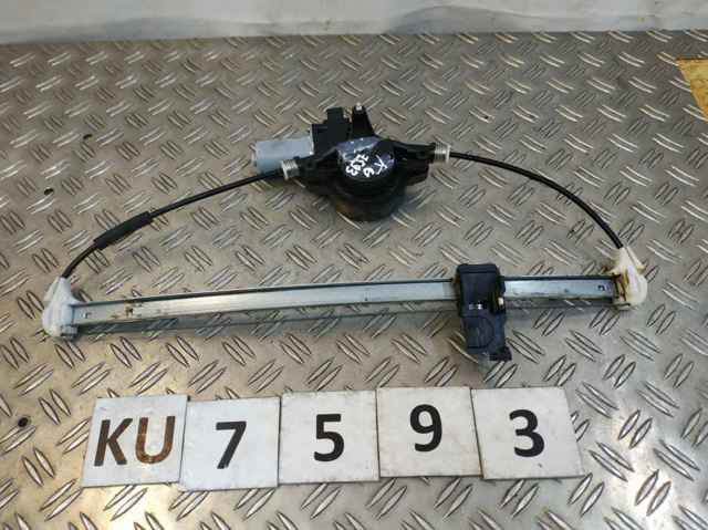 Мотор склопідйомника дверей передніх, правих D6515858X MAZDA