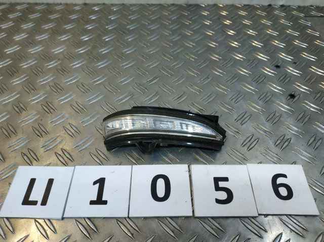 Покажчик повороту дзеркала, правий DS7313B381BA FORD