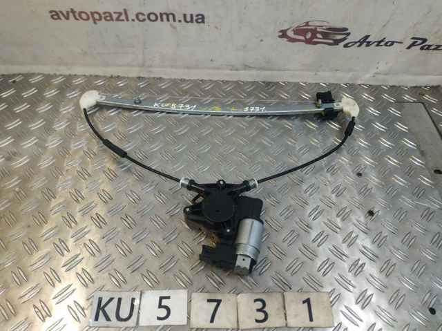 Механізм склопідйомника двері задньої, правої EG2172590C MAZDA