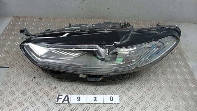 Фара ліва передня ES7313D155CD FORD