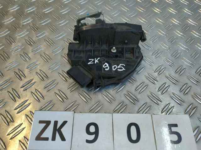 Внутрішній дверний замок FT4AA21812BC FORD
