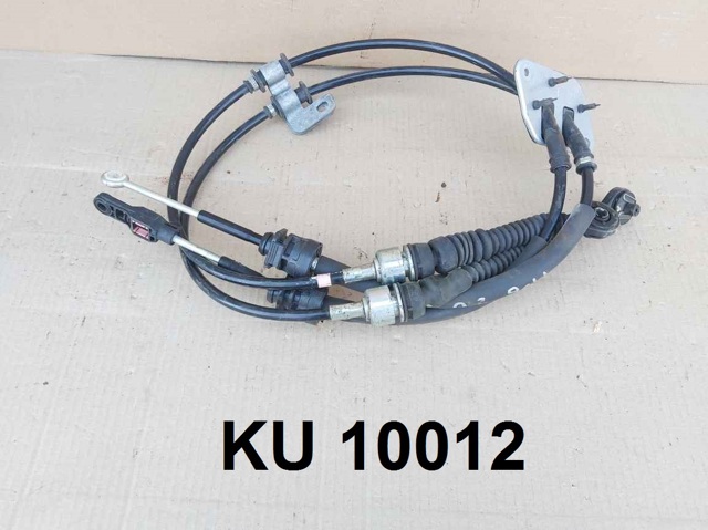 Трос коробки передач GHL246500A MAZDA
