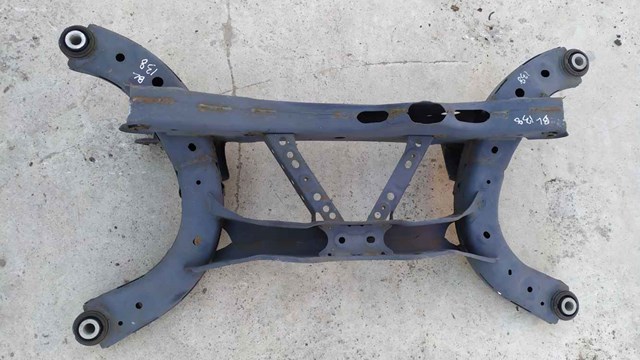Підрамник задній GHP92880X MAZDA