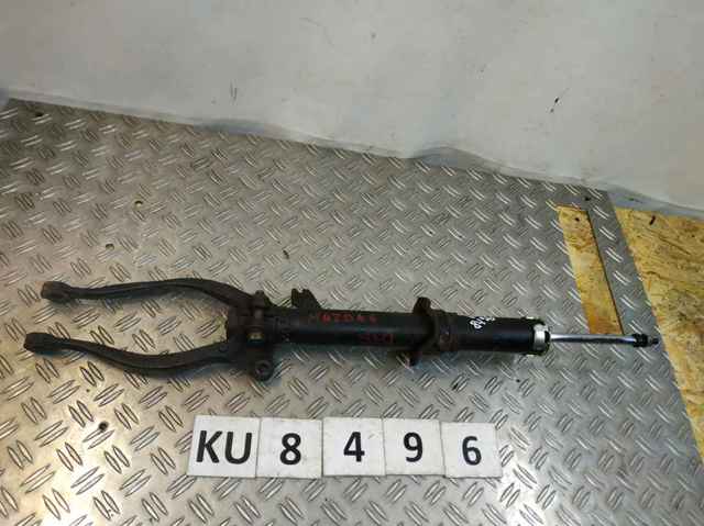Стійка передня, ліва GS1D34900G MAZDA