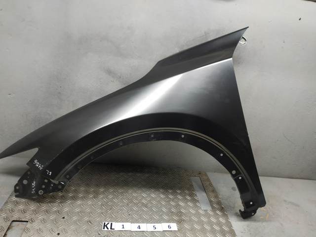Ліве переднє крило KB7W52211 MAZDA