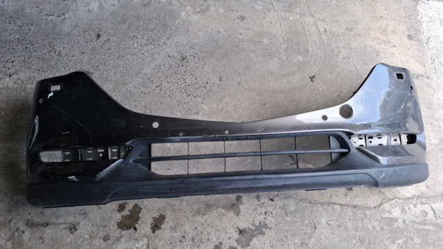 Кожух бампера переднього KB8A50031 MAZDA